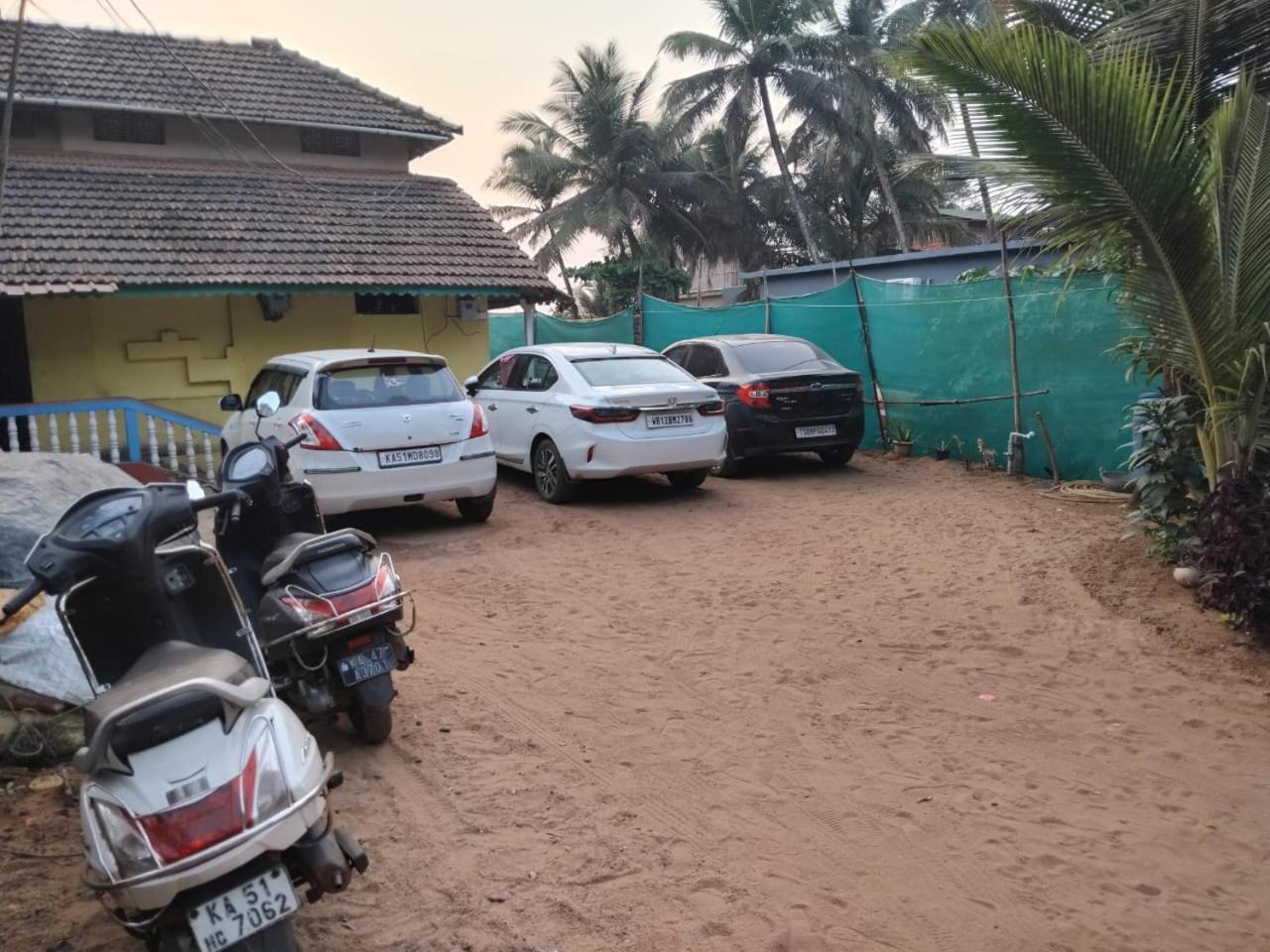 Gajananstay Beach Facing Rooms Gokarna Гокарна Екстер'єр фото